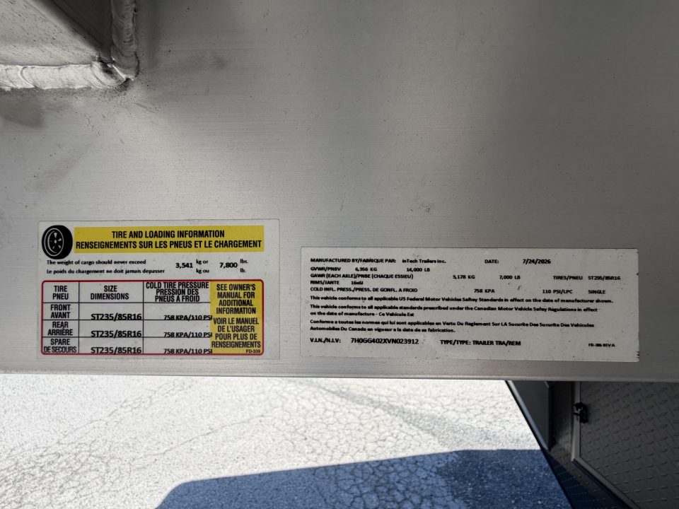 New 202 8.5X407 inTech GOOSENECK RACE TRAILER