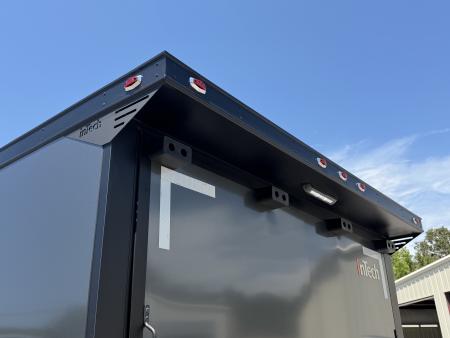 New 202 8.5X407 inTech GOOSENECK RACE TRAILER
