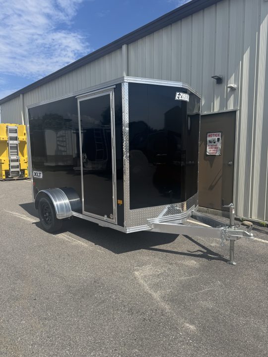 2027 E-Z Hauler