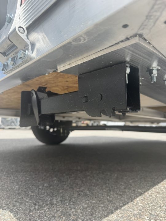 2027 E-Z Hauler photo 3