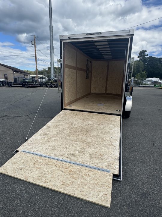2027 American Hauler photo 5