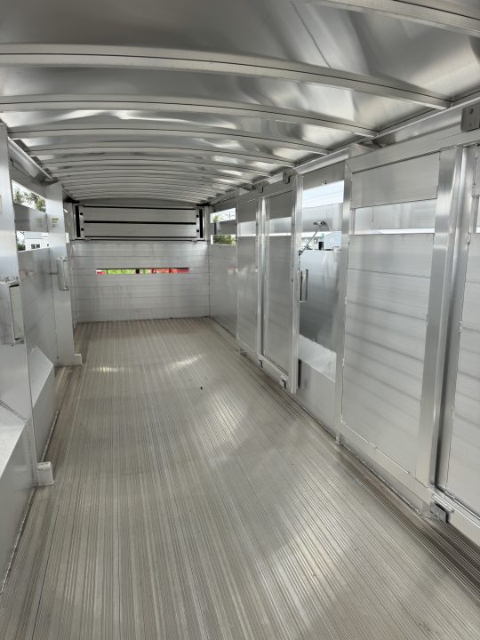New 2027 Hillsboro ES7.5-26 Gooseneck Bodies