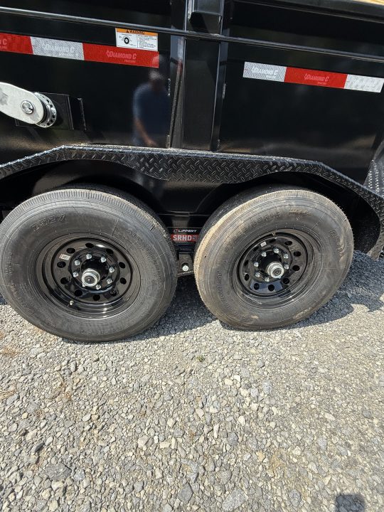 New 2027 Diamond C LPT 207 14’ Dump Trailer, PACESETTER EDITION, HYD JACK, HEAVY FENDERS, 32” FENDERS