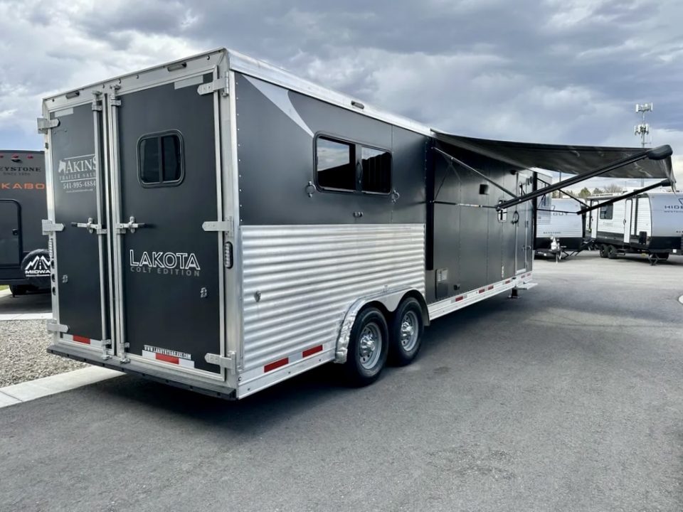 2021 Lakota COLT photo 3