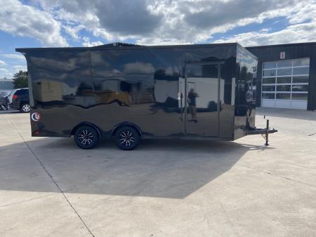 New United UJ-8.5X18 Cargo Enclosed Trailer