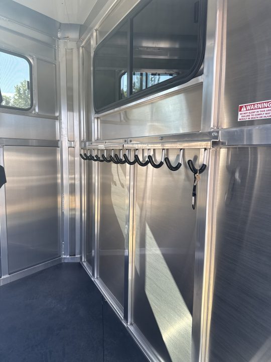 New 2027 Adam 2 Horse Straightload JuLite Bumper Pull Horse Trailer