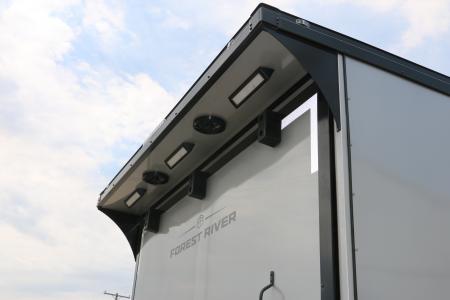 New 2026 Cargo Mate 8.5 X 44 ELIMINATOR SS RACE TRAILER W/ BATH, BED AND MUCH MORE