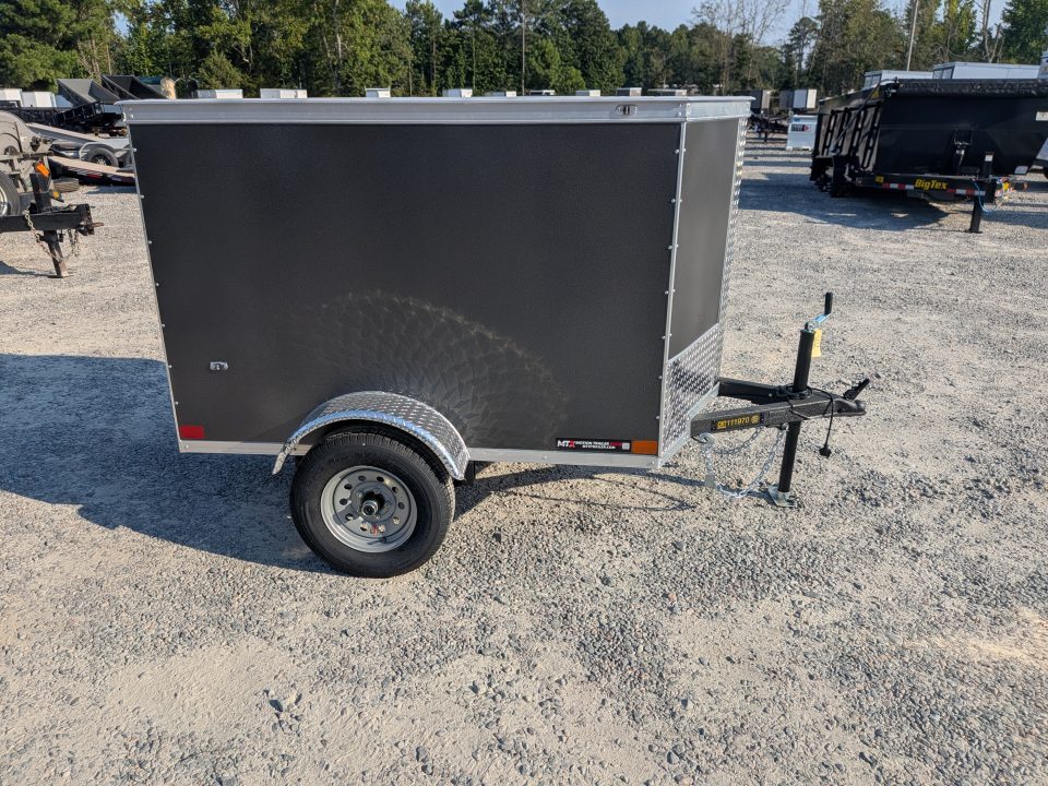 2027 Covered Wagon photo 2
