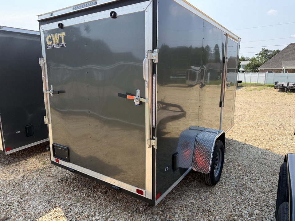 2027 Covered Wagon photo 2