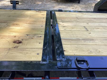 New 2027 Diamond T 8322HDSKP Tilt Trailer