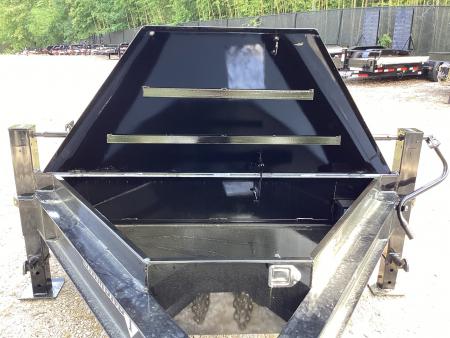 New 2027 Diamond T 8322HDSKP Tilt Trailer