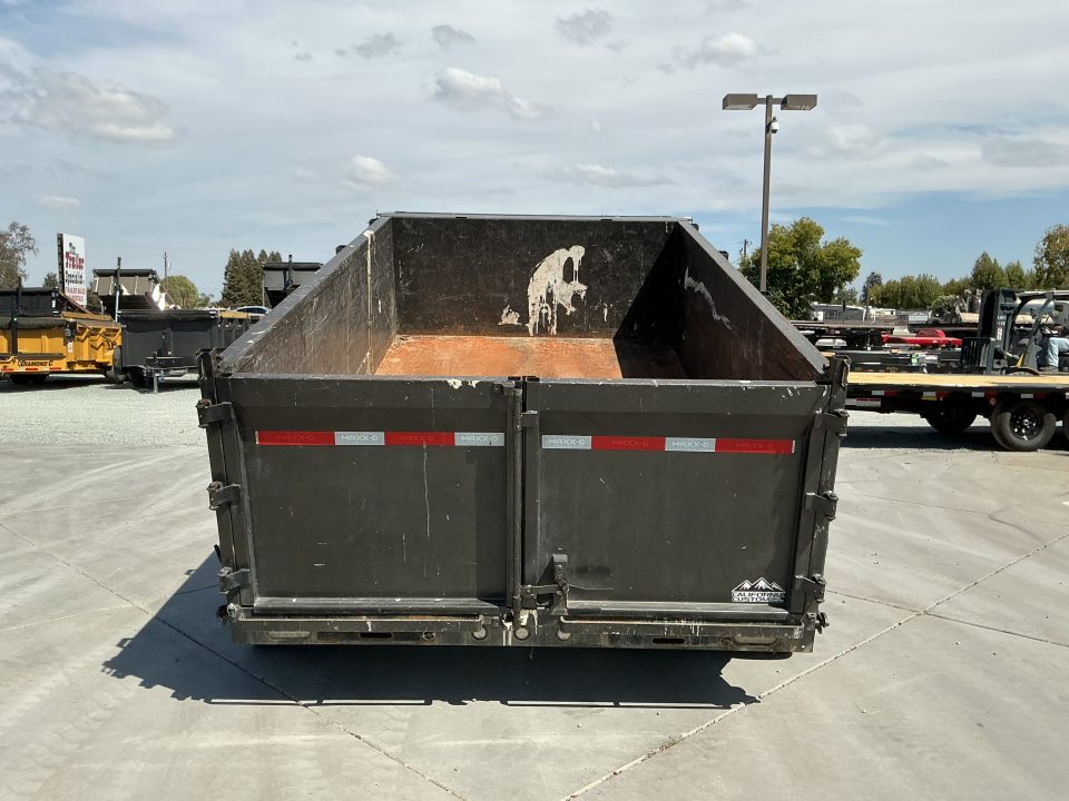 Used 2021 MAXX-D DJX 7FT X 12FT Dump Trailer