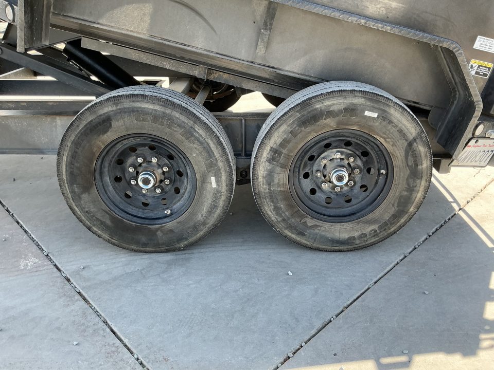 Used 2021 MAXX-D DJX 7FT X 12FT Dump Trailer