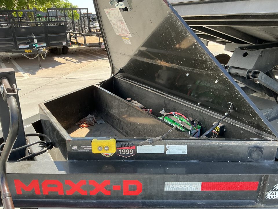 Used 2021 MAXX-D DJX 7FT X 12FT Dump Trailer