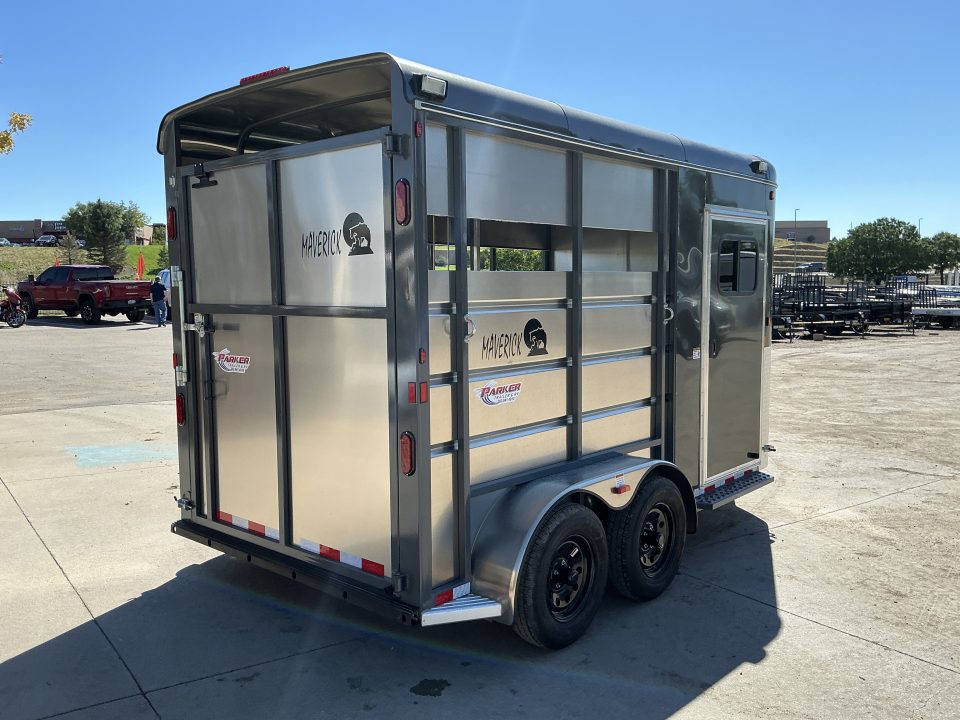New 2027 Maverick 2HS-7K 7' 6 Horse Trailer