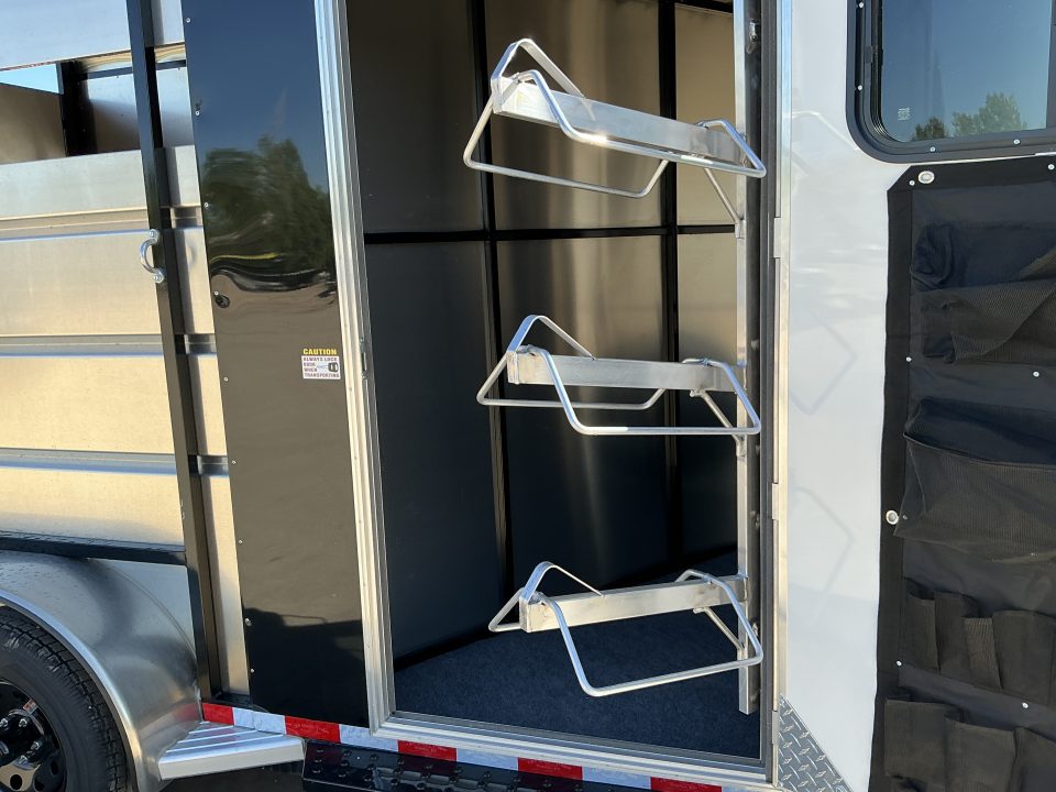 New 2027 Maverick MAV2HS-7K 7' 6 Horse Trailer