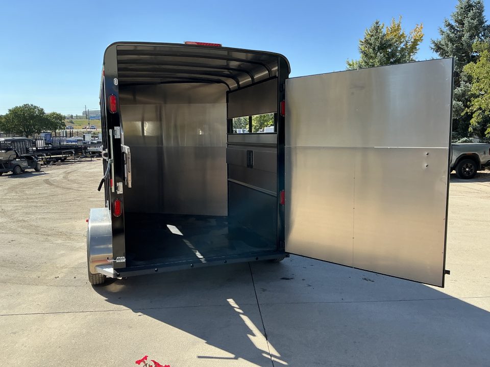 New 2027 Maverick MAV2HS-7K 7' 6 Horse Trailer