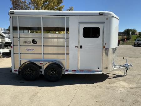 New 2027 Maverick 2HS-7K 7' 6 Horse Trailer