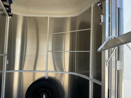 New 2027 Maverick 2HS-7K 7' 6 Horse Trailer