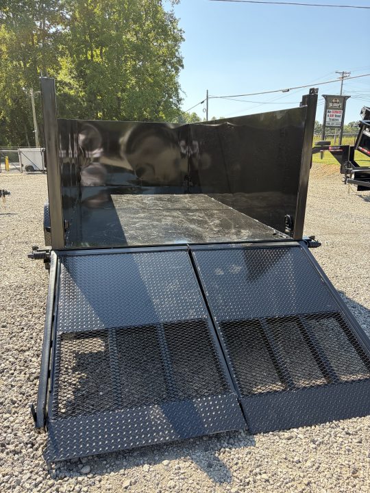 2027 7×14 Dump Trailer photo 3