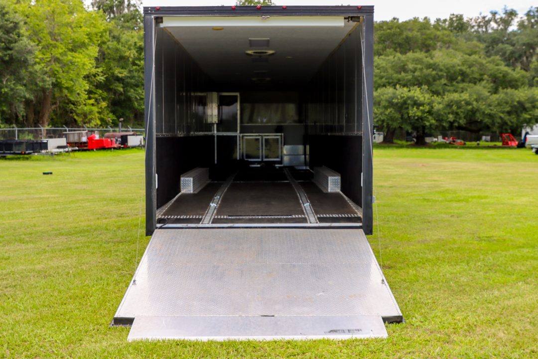 Used 2019 8.5X53 Vintage GOOSENECK RACE TRAILER