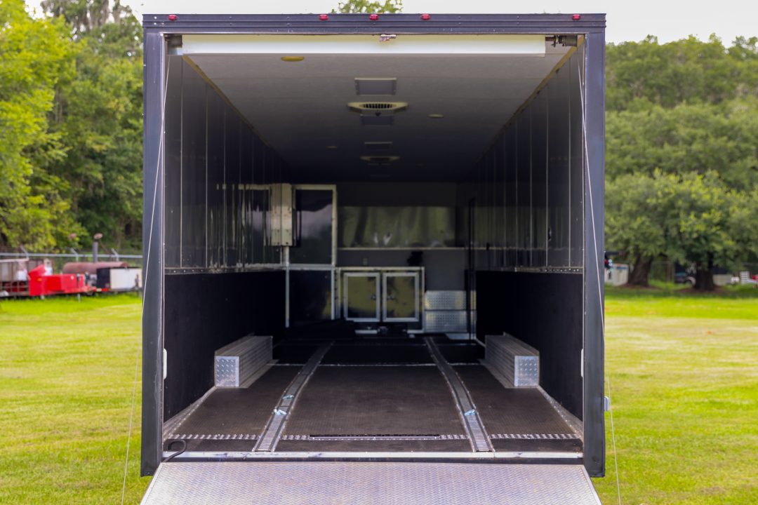 Used 2019 8.5X53 Vintage GOOSENECK RACE TRAILER