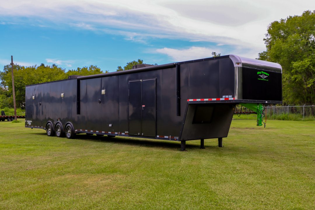 Used 2019 8.5X53 Vintage GOOSENECK RACE TRAILER
