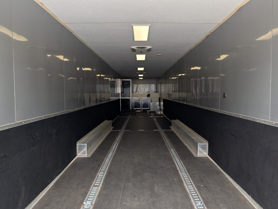 Used 2019 8.5X53 Vintage GOOSENECK RACE TRAILER