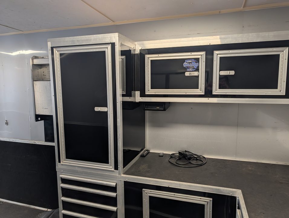 Used 2019 8.5X53 Vintage GOOSENECK RACE TRAILER