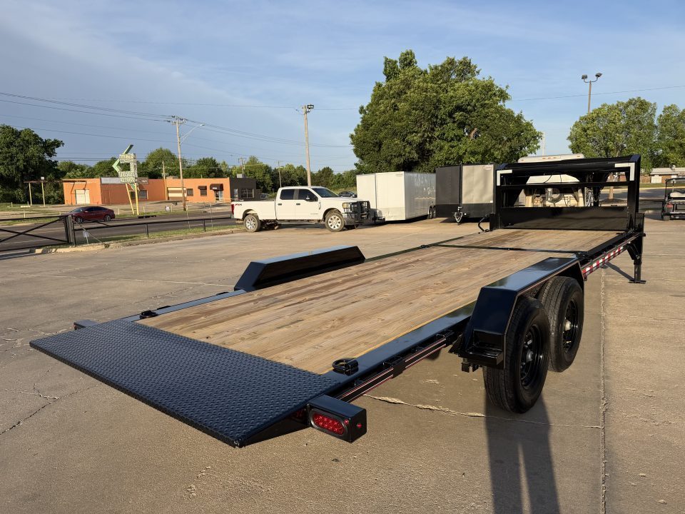 New #038526 2027 DIAMOND T HDSKP1408TDGN 24 X 83 TANDEM AXLE 14K GOOSENECK TILT DECK TRAILER