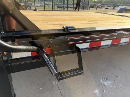 New #038526 2027 DIAMOND T HDSKP1408TDGN 24 X 83 TANDEM AXLE 14K GOOSENECK TILT DECK TRAILER