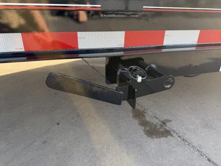 New #038526 2027 DIAMOND T HDSKP1408TDGN 24 X 83 TANDEM AXLE 14K GOOSENECK TILT DECK TRAILER