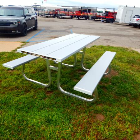 New 2027 Aluma 6' PICNIC TABLE Other Equipment