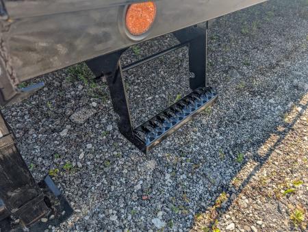 New 2027 8.5X40 PJ Gooseneck Equipment Trailer