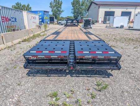 New 2027 8.5X40 PJ Gooseneck Equipment Trailer