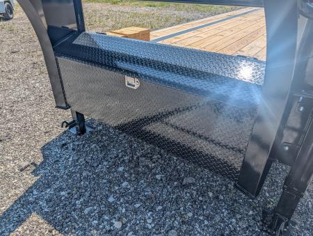 New 2027 8.5X40 PJ Gooseneck Equipment Trailer