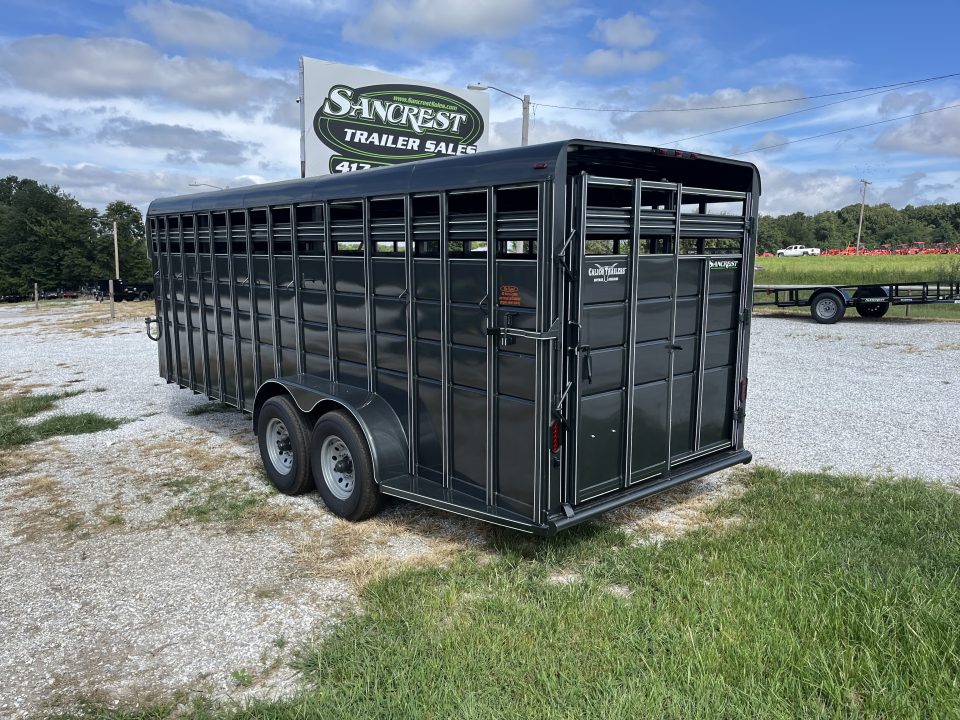 New 2026 Calico LIVESTOCK W/ 2 CUT GATES/ REAR SLIDER/ 6'8X20