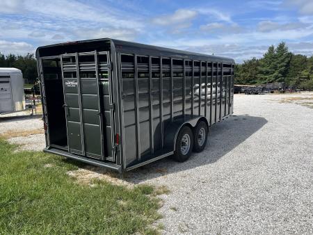 New 2026 Calico LIVESTOCK W/ 2 CUT GATES/ REAR SLIDER/ 6'8X20