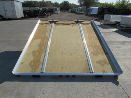 New 2026 Triton Trailers XT10-QP