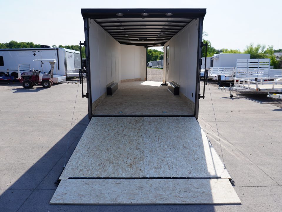 New 2026 Discovery Trailers 8.5X24+5'V Enclosed Car Hauler