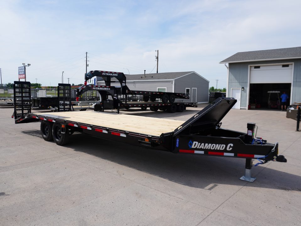 New 2026 Diamond C Trailers DEC207 24ft Equipment Trailer