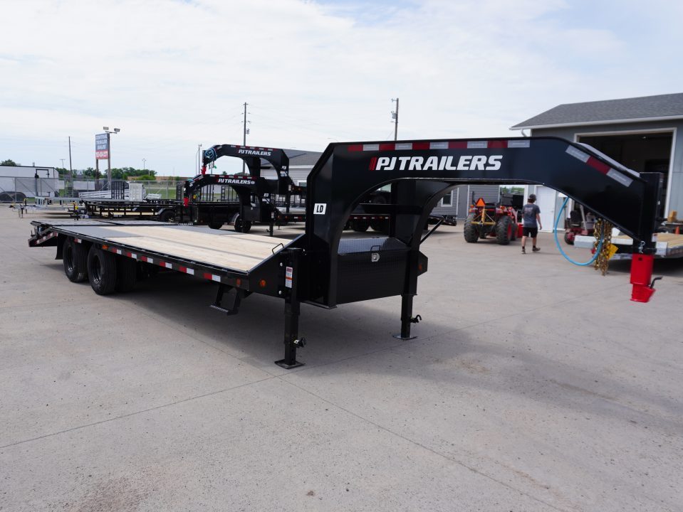New 2026 PJ Trailers LD 25ft Flatbed Trailer