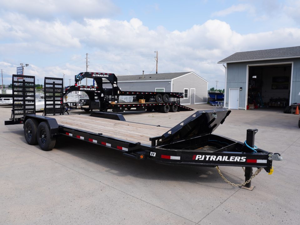 New 2027 PJ Trailers 22ft Equipment Trailer Equipment Trailer