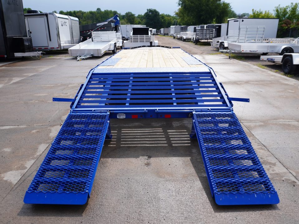 New 2026 Diamond C Trailers DEC207 22ft Equipment Trailer