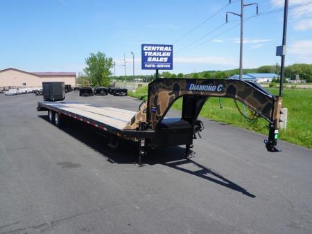 New 2026 Diamond C Trailers Fmax212 35' Gooseneck Deckover