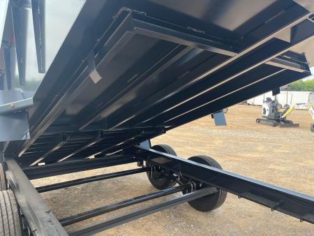 New 2026 Hillcrest Trailers 14SGDH 14X83 TELESCOPIC Dump Trailer