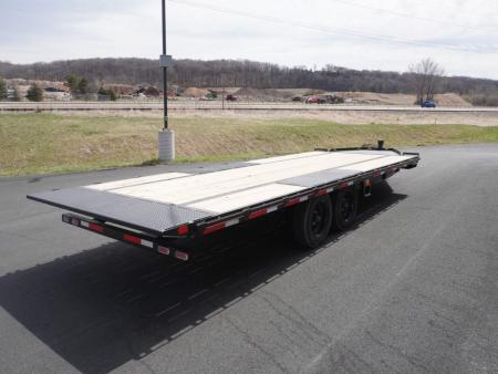 New 2026 Diamond C Trailers DET207 22ft Deckover Tilt