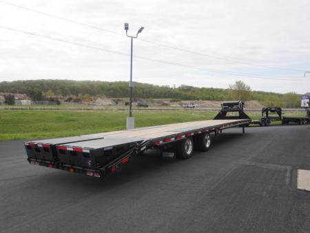 New 2026 Diamond C Trailers Fmax212 40' Gooseneck Deckover Trailer