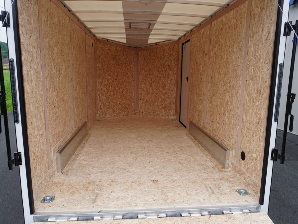 New 2027 Discovery Trailers 7.5x14 Cargo / Enclosed Trailer