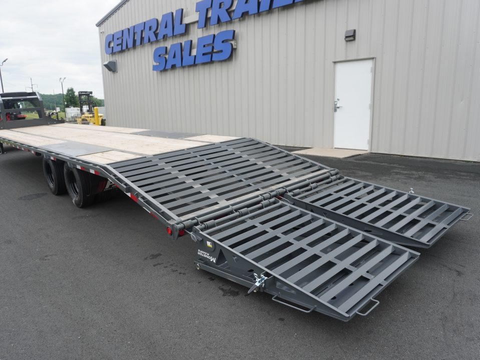 New 2026 PJ Trailers 36ft Deckover Flatbed Trailer